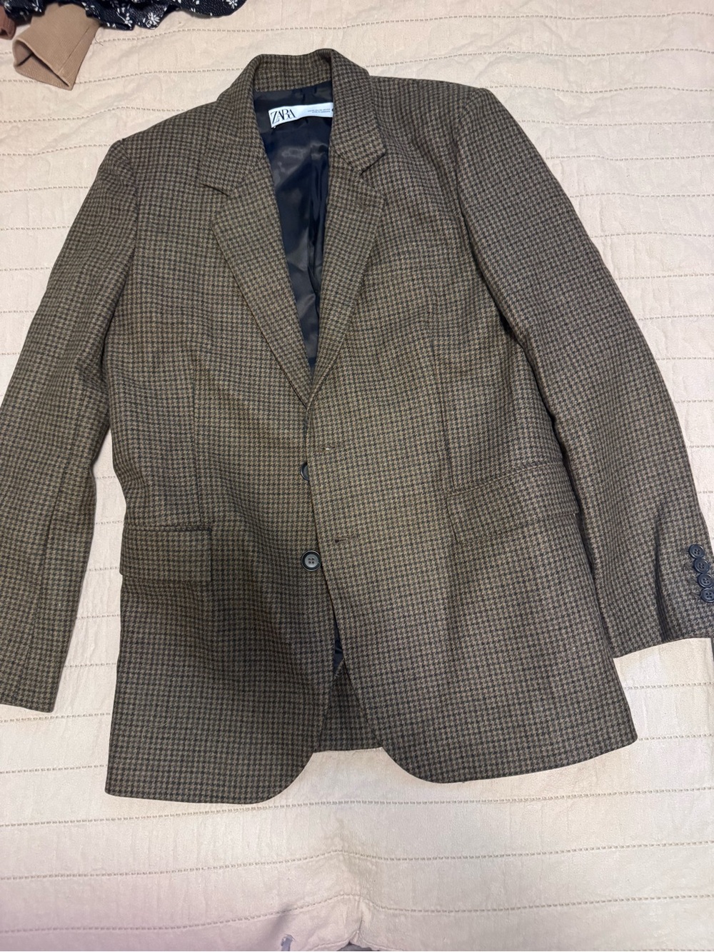 Zara women’s Brown Houndstooth Blazer